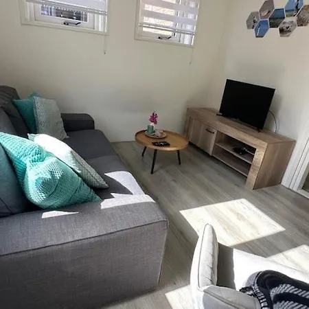 بيت للعطل Zomerhuis 